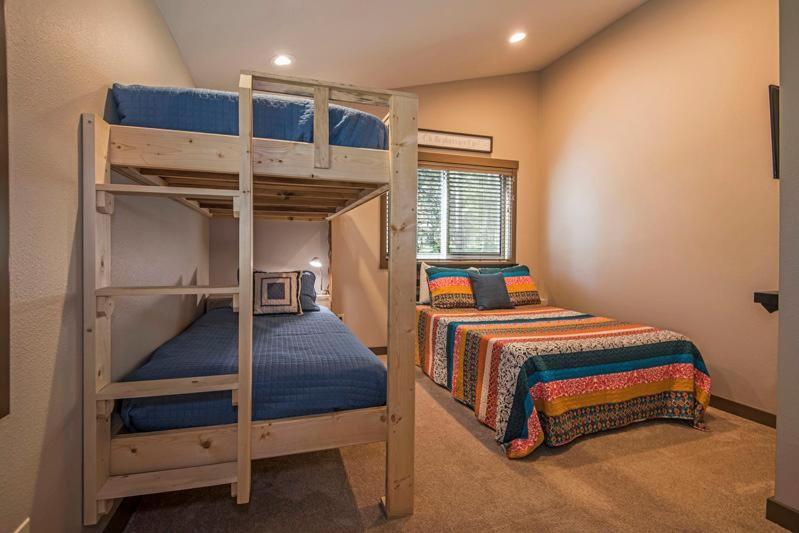 11 Pine Bough Villa Sunriver Eksteriør billede