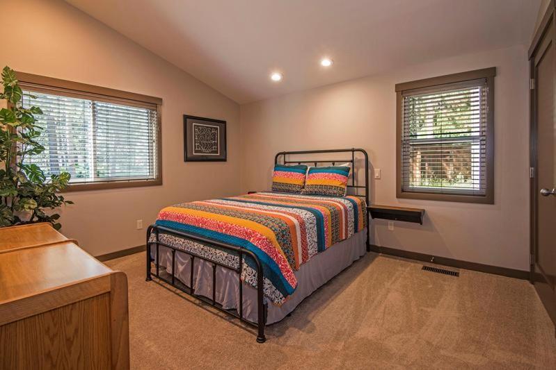 11 Pine Bough Villa Sunriver Eksteriør billede